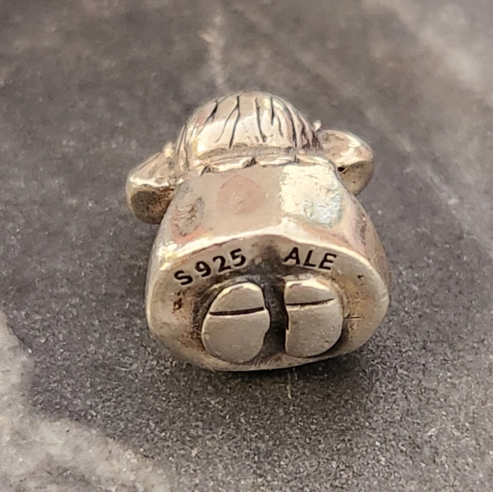 Authentic Pandora Retired Little Girl Charm - Picture 4 of 5